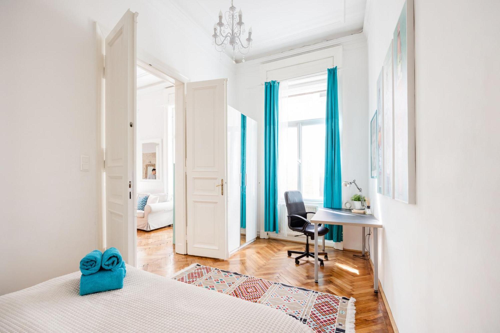 Wellness Retreat With Sauna & Jacuzzi - 1 Min To Opera Budapest Extérieur photo